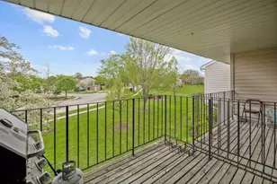 117 Gant Cir, Streamwood, IL 60107 - Photo 17