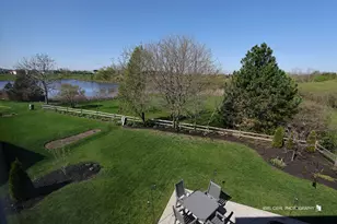 716 S Winchester Dr, Round Lake, IL 60073 - Photo 19