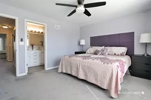 716 S Winchester Dr, Round Lake, IL 60073 - Photo 15
