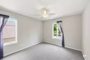 36 N Ashland Ave, Palatine, IL 60074 - Photo 15