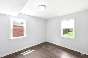 36 N Ashland Ave, Palatine, IL 60074 - Photo 9