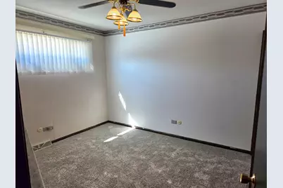 6839 Kingston Road, Tinley Park, IL 60477 - Photo 17