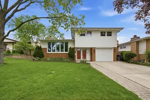 [Address not provided], Des Plaines, IL 60016 - Photo 1