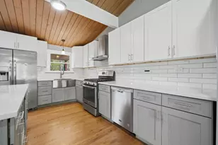 [Address not provided], Des Plaines, IL 60016 - Photo 11