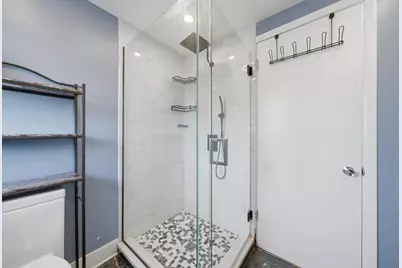 [Address not provided], Des Plaines, IL 60016 - Photo 17