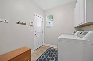 236 S Lincoln St, Westmont, IL 60559 - Photo 25