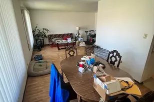 14238 S Manistee Ave, Burnham, IL 60633 - Photo 5