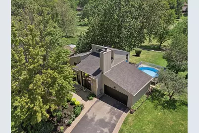 2929 Northcreek Drive, Woodridge, IL 60517 - Photo 37
