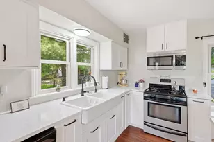 1020 Woodland Ave, Batavia, IL 60510 - Photo 5