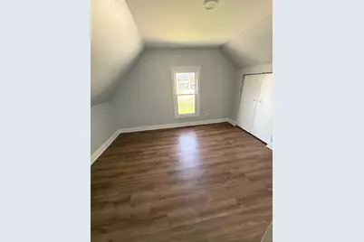 209 E Farnham Street, Sheffield, IL 61361 - Photo 9