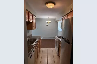 1900 W Knightsbridge Drive #1A, Mount Prospect, IL 60056 - Photo 3