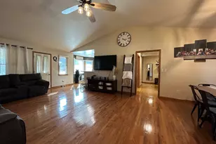 1711 Peri Dr, Mendota, IL 61342 - Photo 3