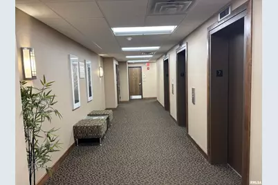 100 E Kimberly Road #700, Davenport, IA 52806 - Photo 5