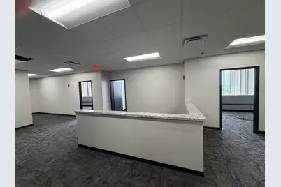 100 E Kimberly Road #700, Davenport, IA 52806 - Photo 7
