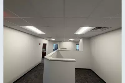 100 E Kimberly Road #700, Davenport, IA 52806 - Photo 23