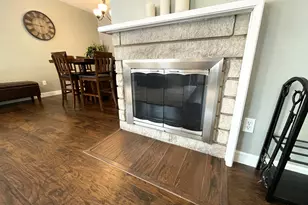 1608 Chevy Chase Dr, Champaign, IL 61821 - Photo 9