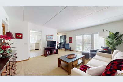 201 N Vail Avenue #207, Arlington Heights, IL 60004 - Photo 3
