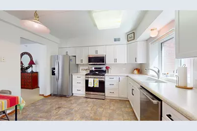 201 N Vail Avenue #207, Arlington Heights, IL 60004 - Photo 11
