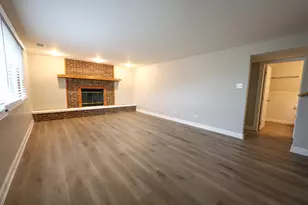 11050 Parkside Ave, Chicago Ridge, IL 60415 - Photo 23
