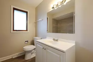 11050 Parkside Ave, Chicago Ridge, IL 60415 - Photo 25