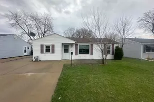 376 Belle Aire Ave, Bourbonnais, IL 60914 - Photo 17
