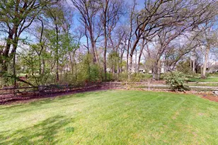 7569 Dada Dr, Gurnee, IL 60031 - Photo 31