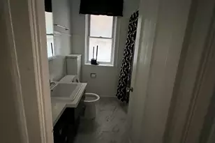 6335 N Claremont Ave, Chicago, IL 60659 - Photo 25