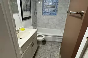 6335 N Claremont Ave, Chicago, IL 60659 - Photo 35