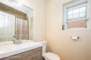 5318 S Kenneth Ave, Chicago, IL 60632 - Photo 5