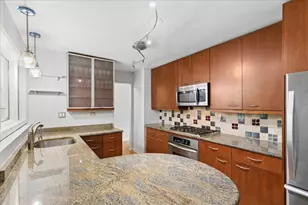 9239 Kedvale Ave, Skokie, IL 60076 - Photo 9