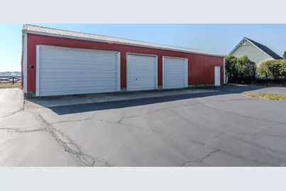 9N321 Barron Road, Maple Park, IL 60151 - Photo 11