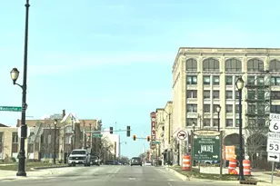 224 E Cass St, Joliet, IL 60432 - Photo 13