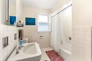219 E Sheridan Rd, Lake Bluff, IL 60044 - Photo 21