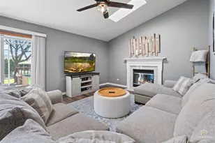 309 N Southport Rd, Mundelein, IL 60060 - Photo 11