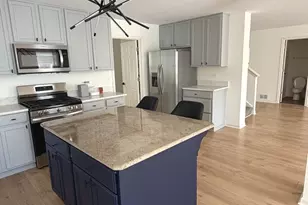 1015 Bayhill Ln, Shorewood, IL 60404 - Photo 9