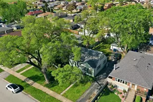 8204 Austin Ave, Burbank, IL 60459 - Photo 31