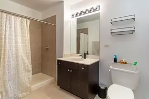 235 W Van Buren St, Chicago, IL 60607 - Photo 15
