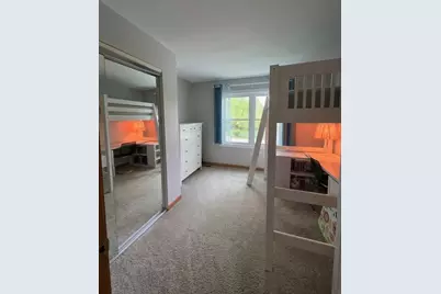 585 N Lyle Avenue, Elgin, IL 60123 - Photo 35