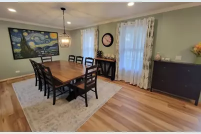 585 N Lyle Avenue, Elgin, IL 60123 - Photo 11