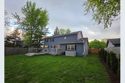 585 N Lyle Avenue, Elgin, IL 60123 - Photo 25