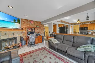 1112 Pheasant Trail, Carol Stream, IL 60188 - Photo 13