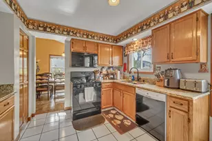 1112 Pheasant Trail, Carol Stream, IL 60188 - Photo 9