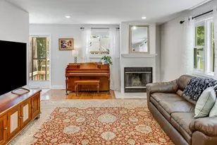 910 Foley Ave, Champaign, IL 61820 - Photo 9