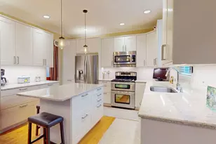 2948 Adamson Dr, Geneva, IL 60134 - Photo 7