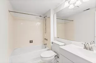 511 Aurora Ave, Naperville, IL 60540 - Photo 11