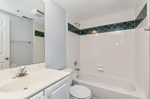 237 Sandy Point Ln, Lake Zurich, IL 60047 - Photo 35