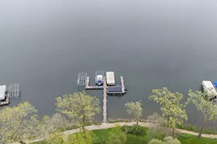 237 Sandy Point Ln, Lake Zurich, IL 60047 - Photo 41
