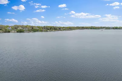 237 Sandy Point Lane, Lake Zurich, IL 60047 - Photo 49
