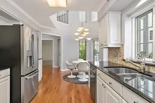 237 Sandy Point Ln, Lake Zurich, IL 60047 - Photo 11