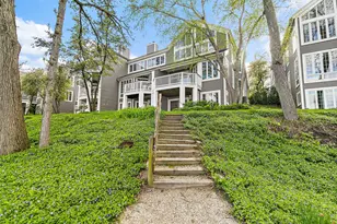 237 Sandy Point Ln, Lake Zurich, IL 60047 - Photo 39